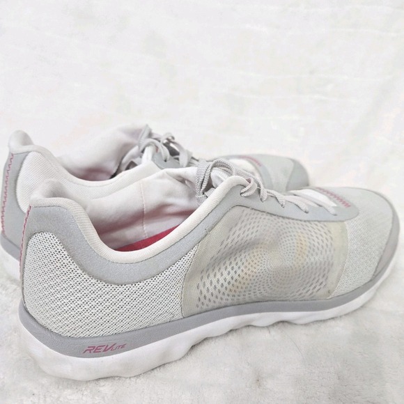New Balance REVlite Women's Size 9.5 Running Shoes Athletic Sneakers Gray White - Picture 11 of 12